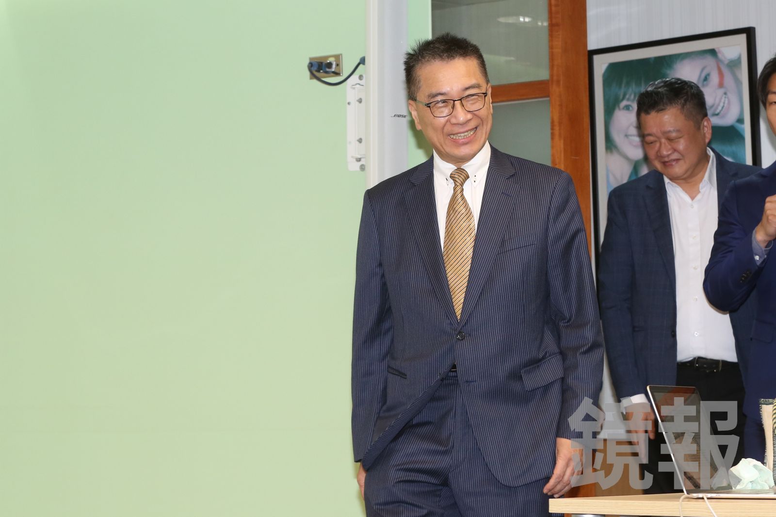 傳2/3綠委連署逼宮總召 徐國勇引柯建銘說法:此時無聲勝有聲