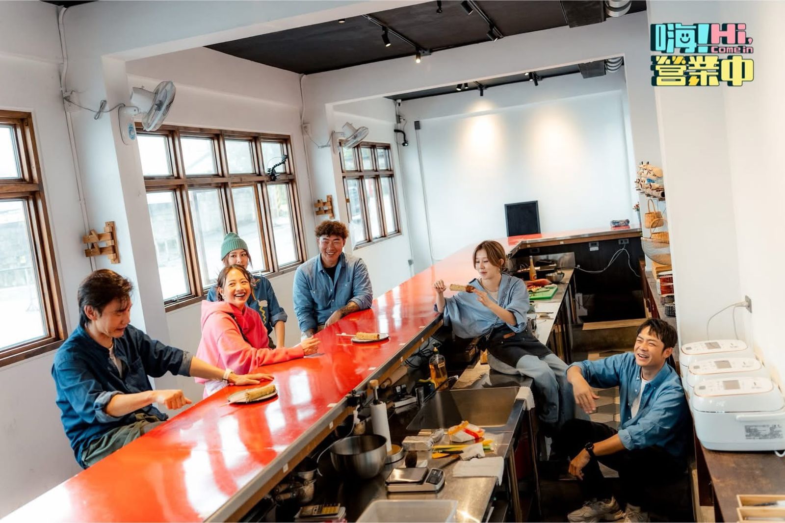 嗨！營業中》第五季強勢回歸，驚喜宣布即將開啟海外任務。好看娛樂提供
