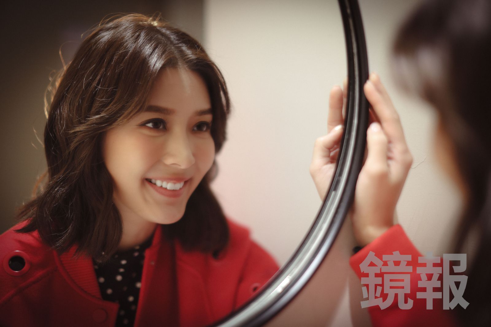 專訪／遭3歲女質疑「媽妳又結婚了？」余香凝穿婚紗視訊心驚　揭密港式梳頭奇觀