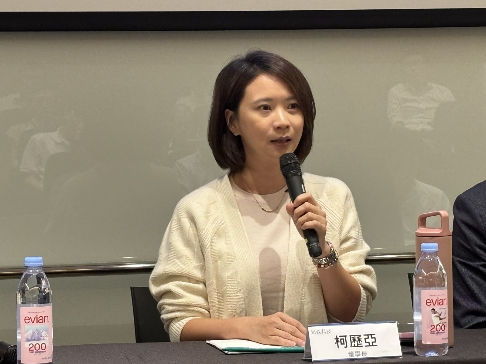 一向謹慎的光焱科技開始「大膽備料」、新廠年底動工 背後看到什麼商機?
