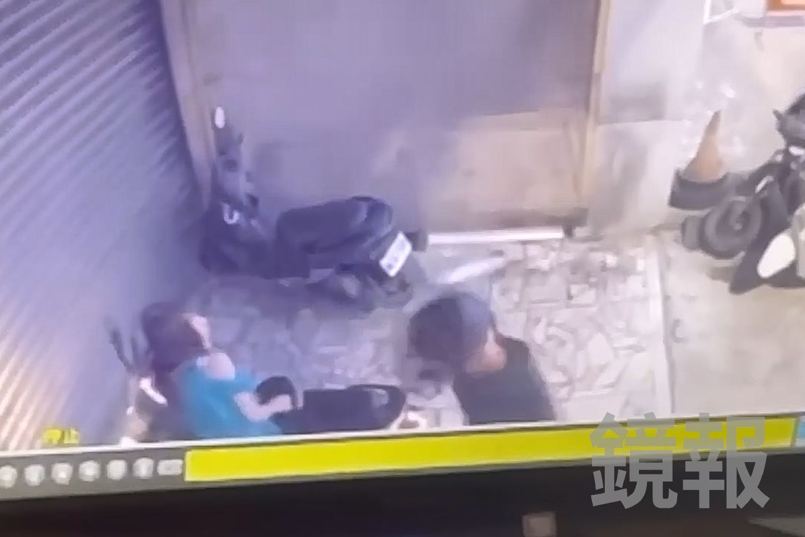 被害人手中的安全帽讓她得以閃過致命攻擊。