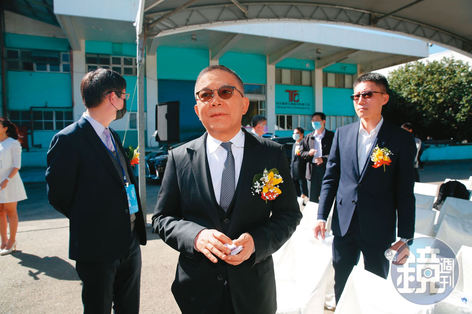 快訊／「西門町地王」吳振隆疑涉內線交易檢調分14路搜索- 鏡報