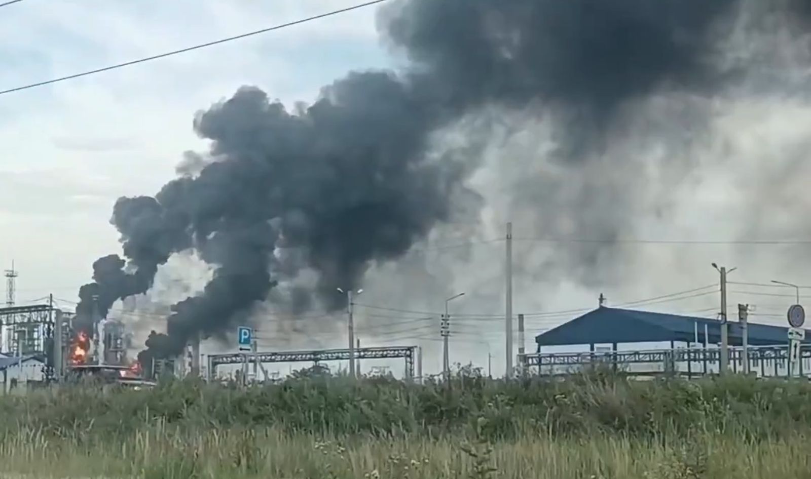航程1600公里的烏克蘭無人機 如何能奔襲2500公里轟炸俄國內陸煉油廠?