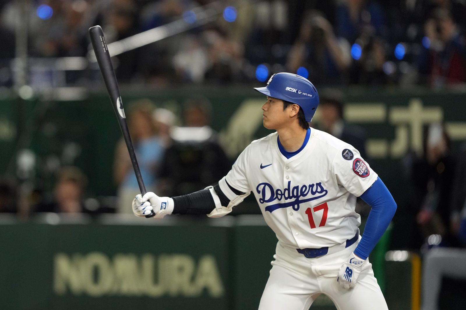大谷翔平在2025年「東京系列賽」的實戰球衣創下拍賣記錄。圖/達志影像