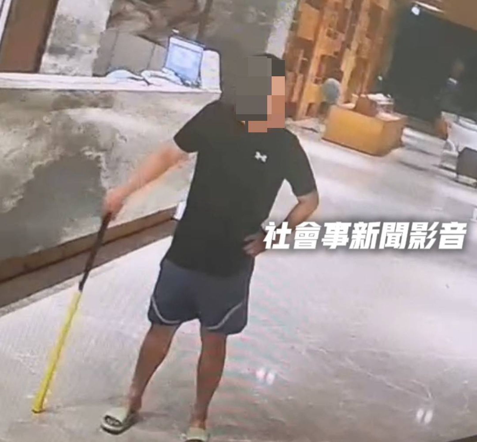 「會不會太扯？」高雄外送員等取餐太久抱怨一句　男客怒持球棒下樓嗆聲