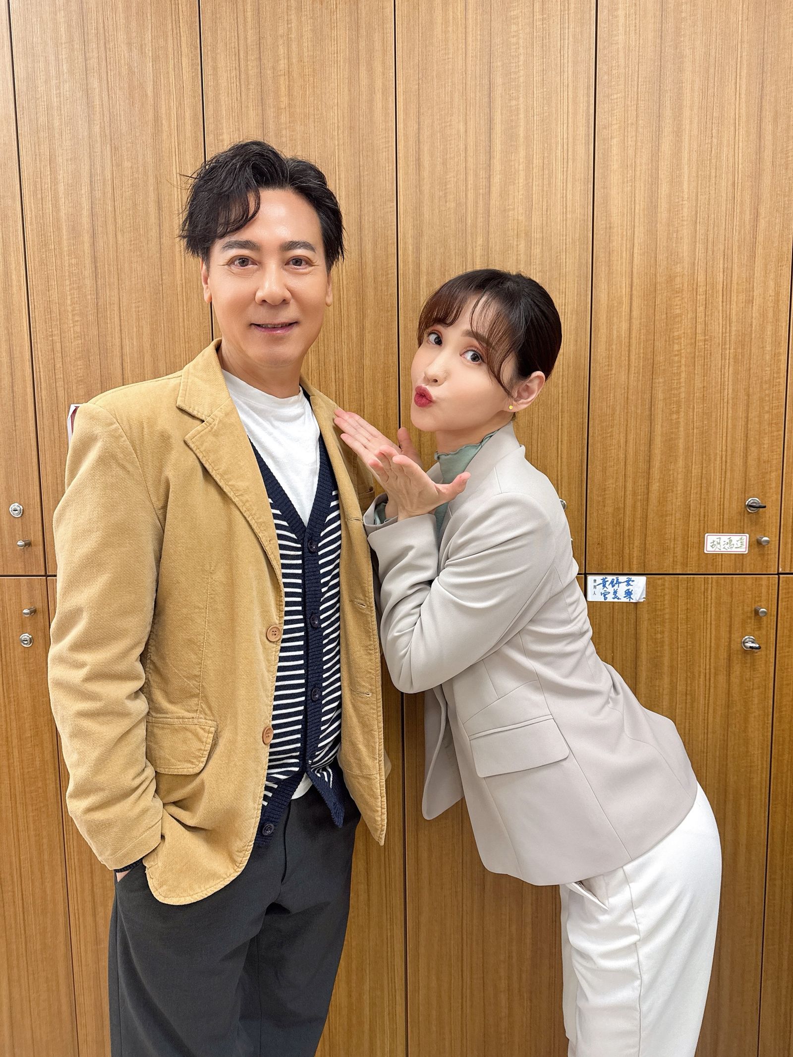 徐千京、尹昭德戲中角色間爆發曖昧又拉扯的關係。民視提供