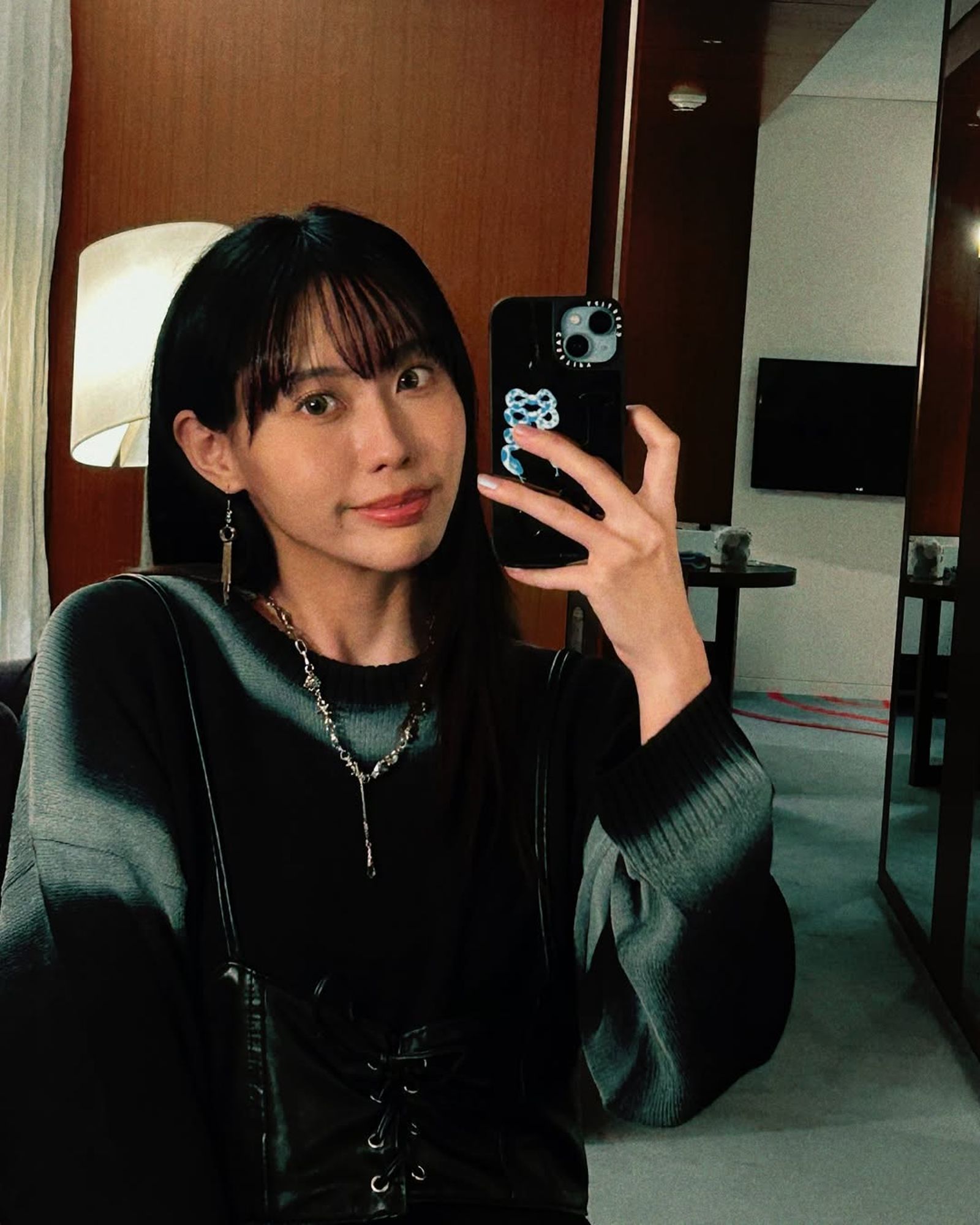 李芷婷曾參加過許多選秀歌唱比賽，隨後發片出道。翻攝IG@zhiting_li 