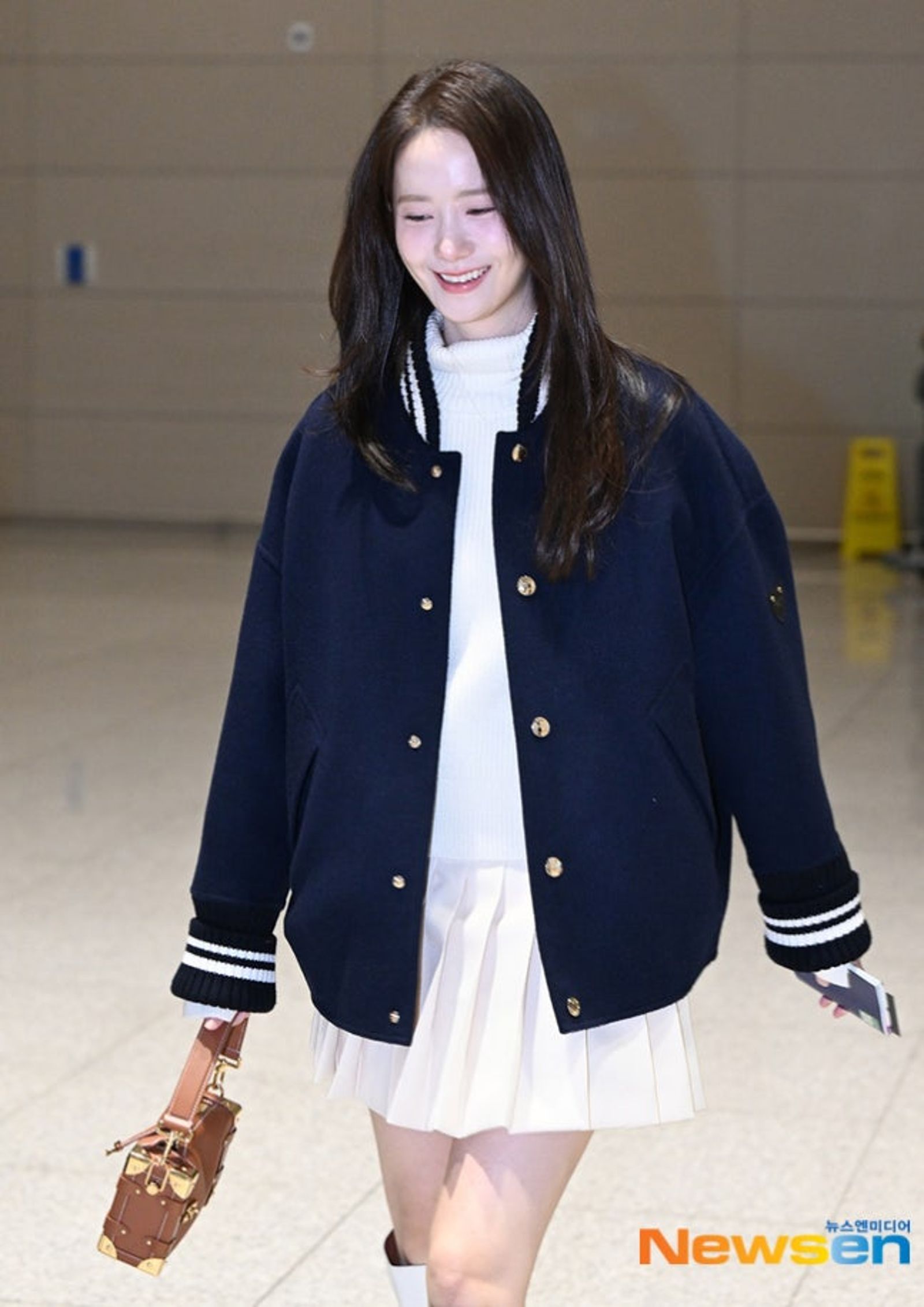 潤娥除了明晚的活動，下個月還將造訪高雄出席AAA頒獎典禮。翻攝Newsen