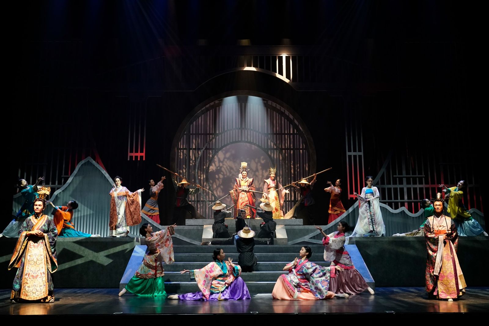 全民大劇團為推出的音樂劇《情人哏裡出西施》舉行總綵排。全民大劇團提供