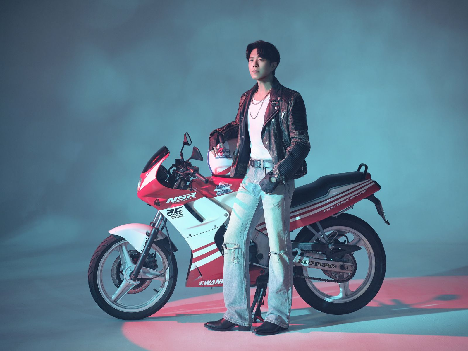 韋禮安分身狂噴「土味情話」　水裡來火裡去特效網驚：以為是王傑