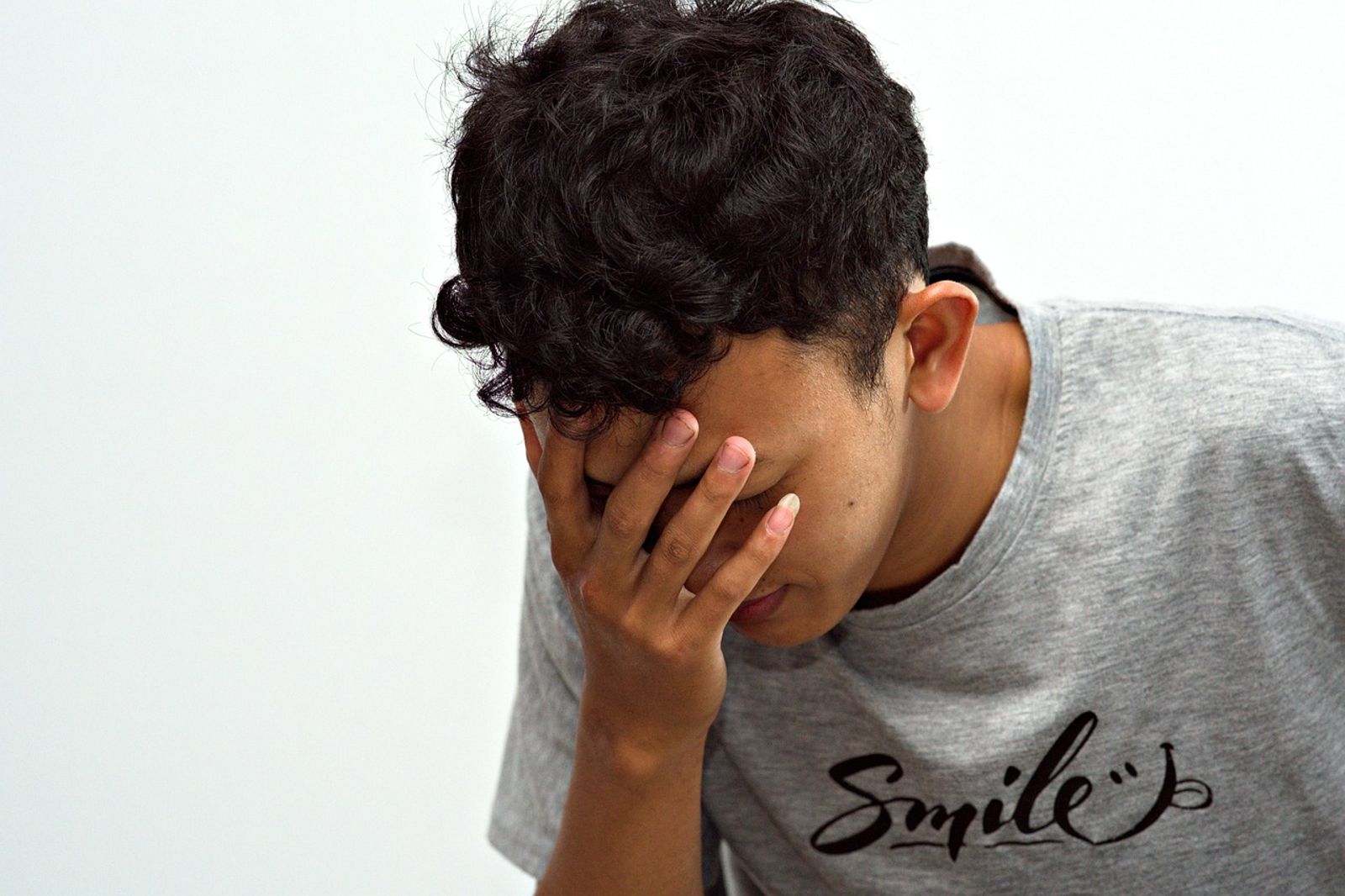 丟臉！他在知名外商上班　親戚打電話到公司「報他名字」討工作