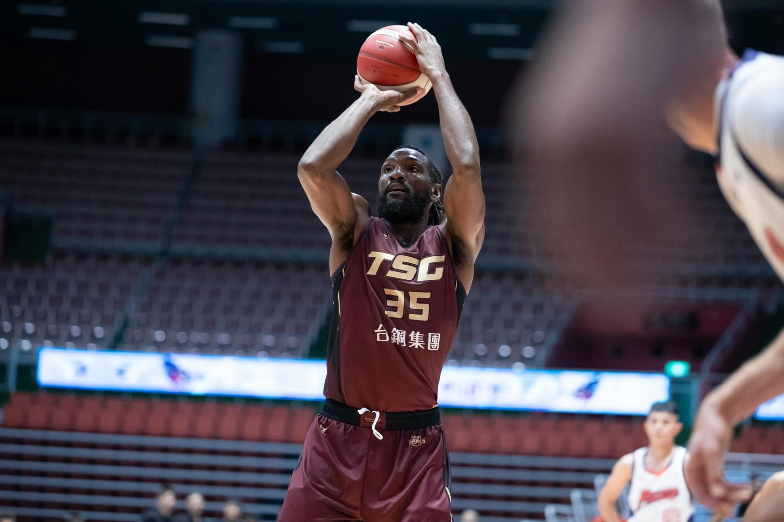 半獸人PLG首秀！賽後透過文字受訪　破兩千球迷見證雙十表現