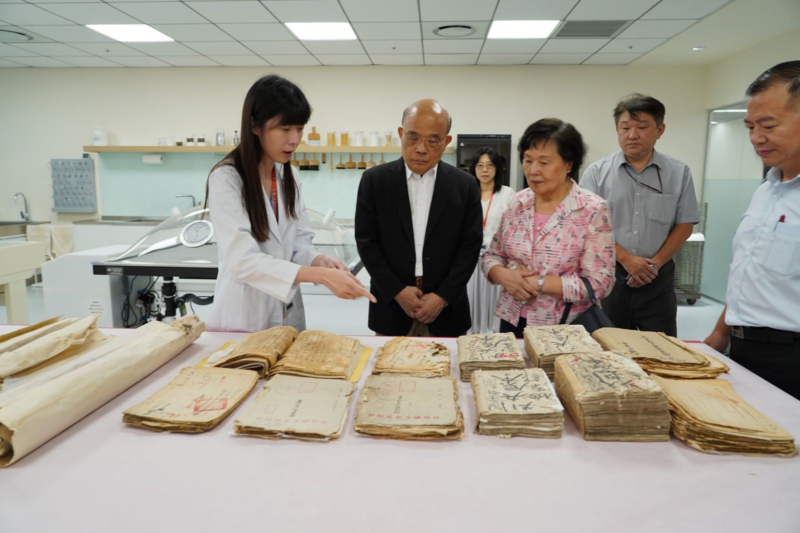 國家級博物館的導覽不能「重表達技巧、輕史觀內容」