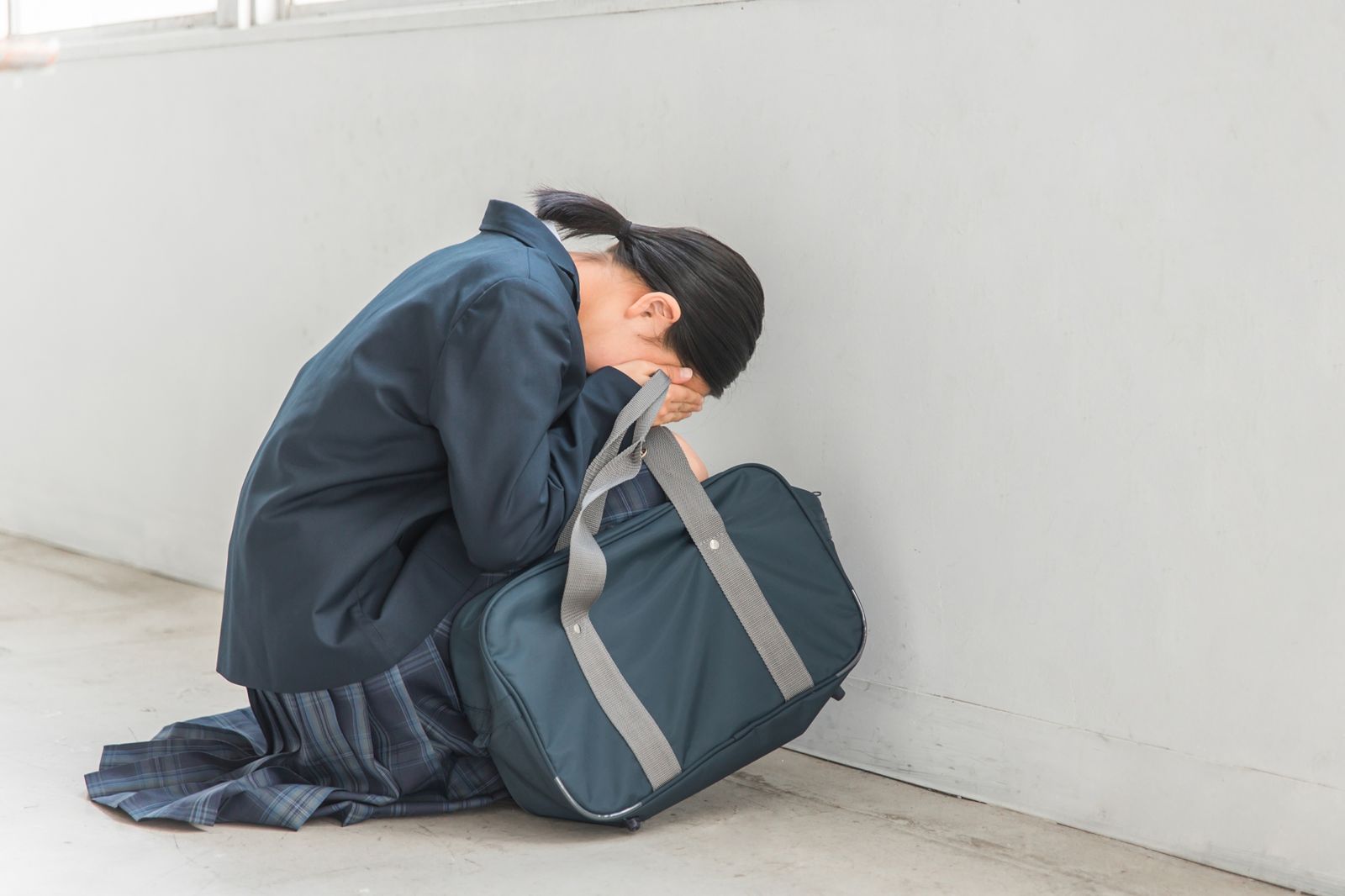 噁爆!神棍校車司機「硬上6高中妹」害5人染愛滋 衛生局疫調揭驚天隱情