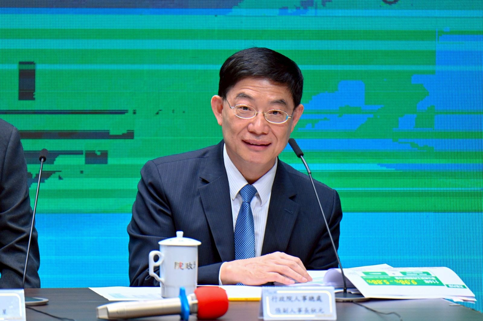 軍公教待遇調升拚攬才 116年高考三級初任人員起薪近6萬