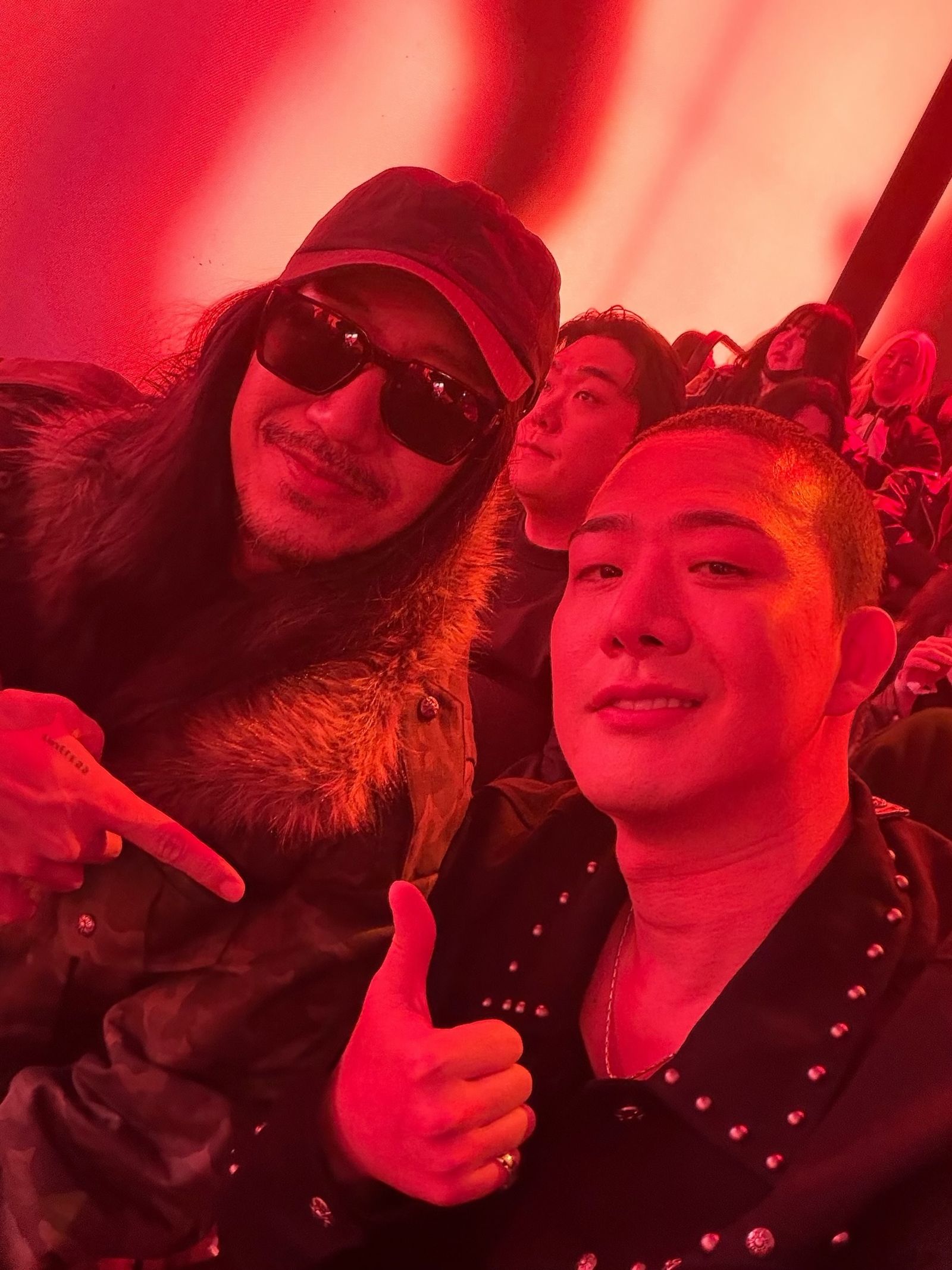 車炫承分享看秀的花序照。翻攝IG@502bright