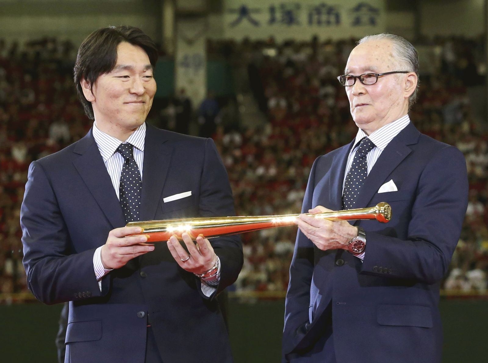 松井秀喜與「恩師」長嶋茂雄。圖/達志影像