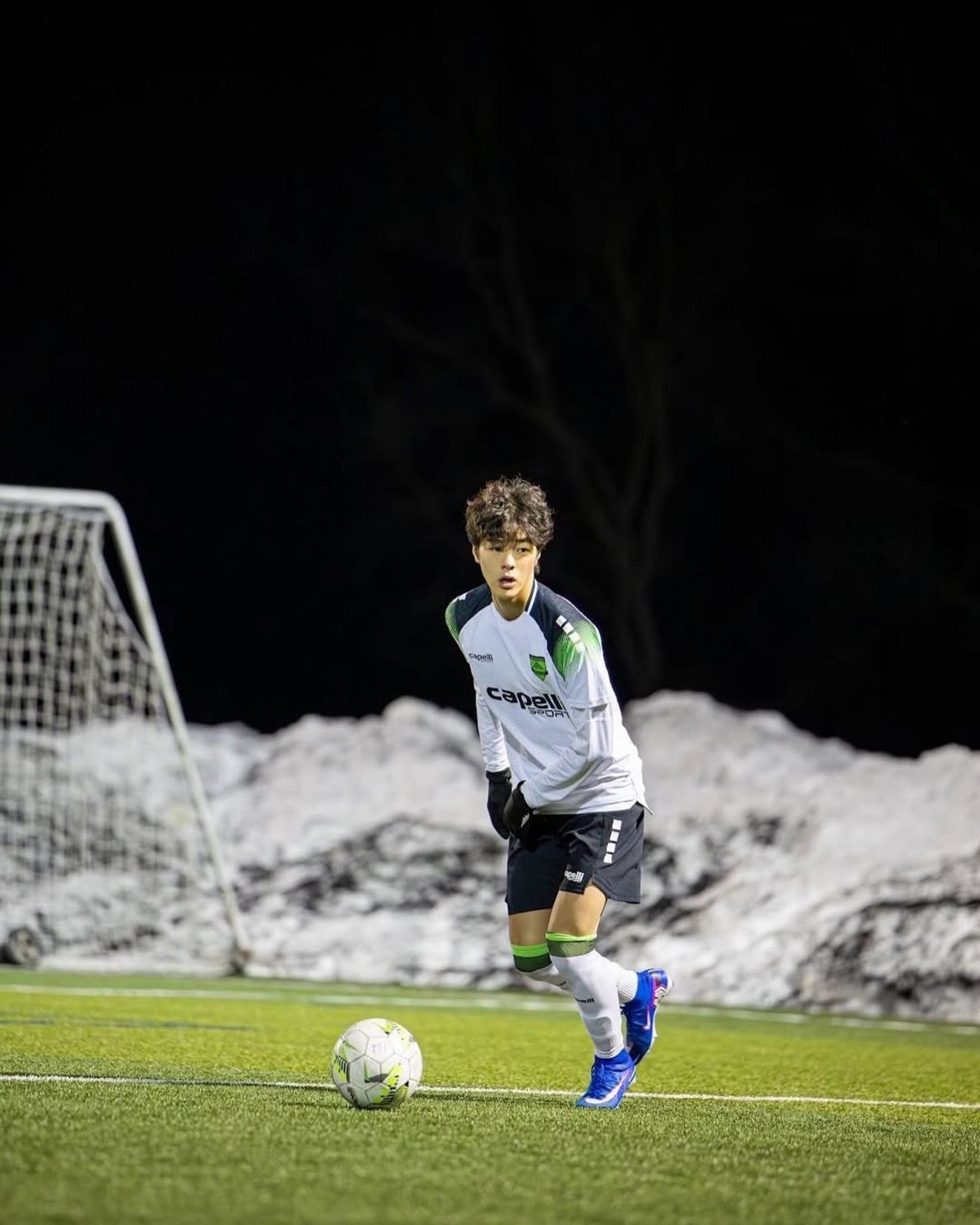 權祿熙是校內足球隊員。翻攝NAVER