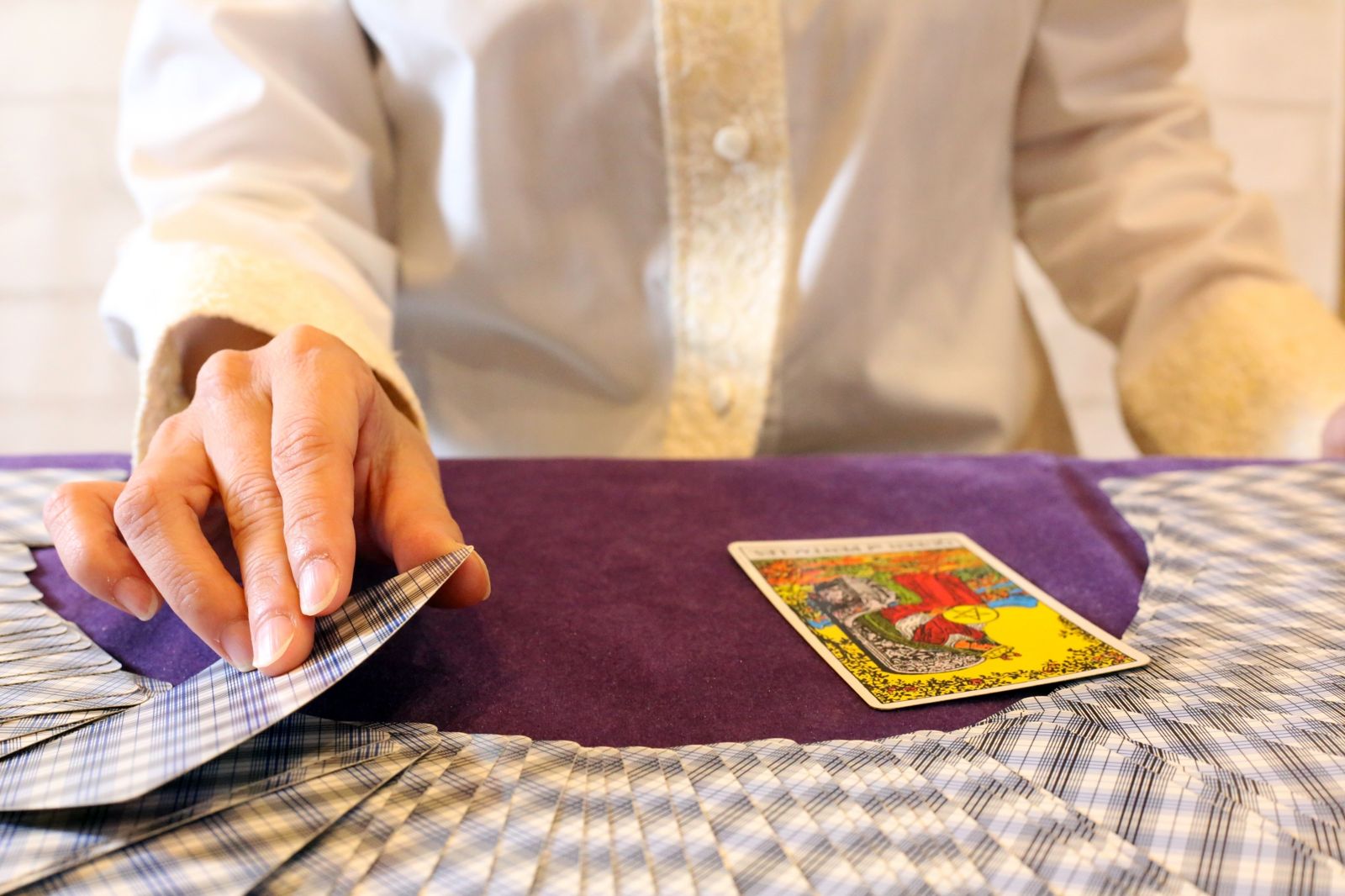 家長慎思！她命格缺水算命改名「涒」　一查字典崩潰了...網笑翻：終於懂菜市場名的好