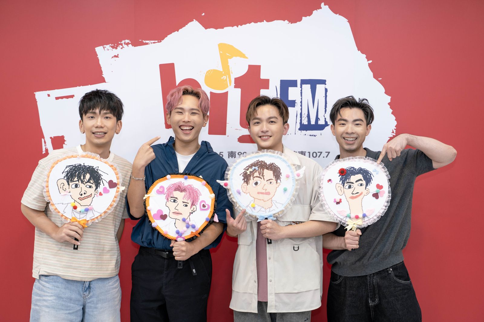 理想混蛋爆內鬨?阿哲認了「臉蛋有包袱」 脫口一句話讓3團員全中槍