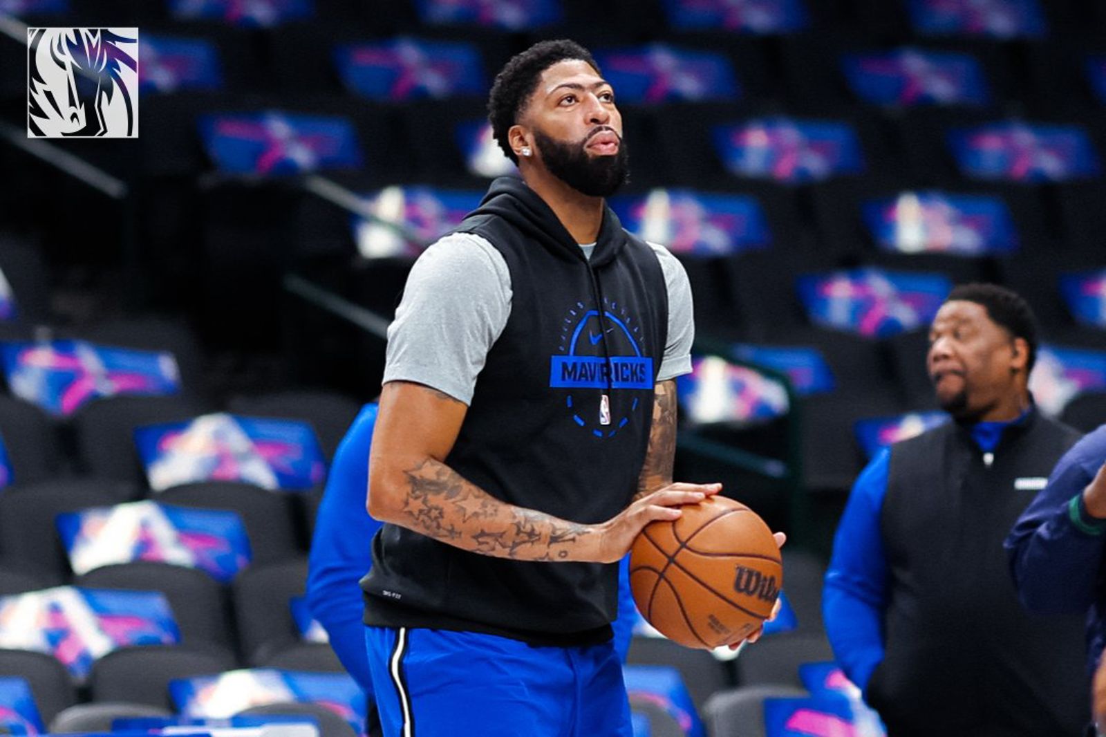 AD左小腿輕微拉傷　獨行俠主力中鋒至少再缺席兩戰