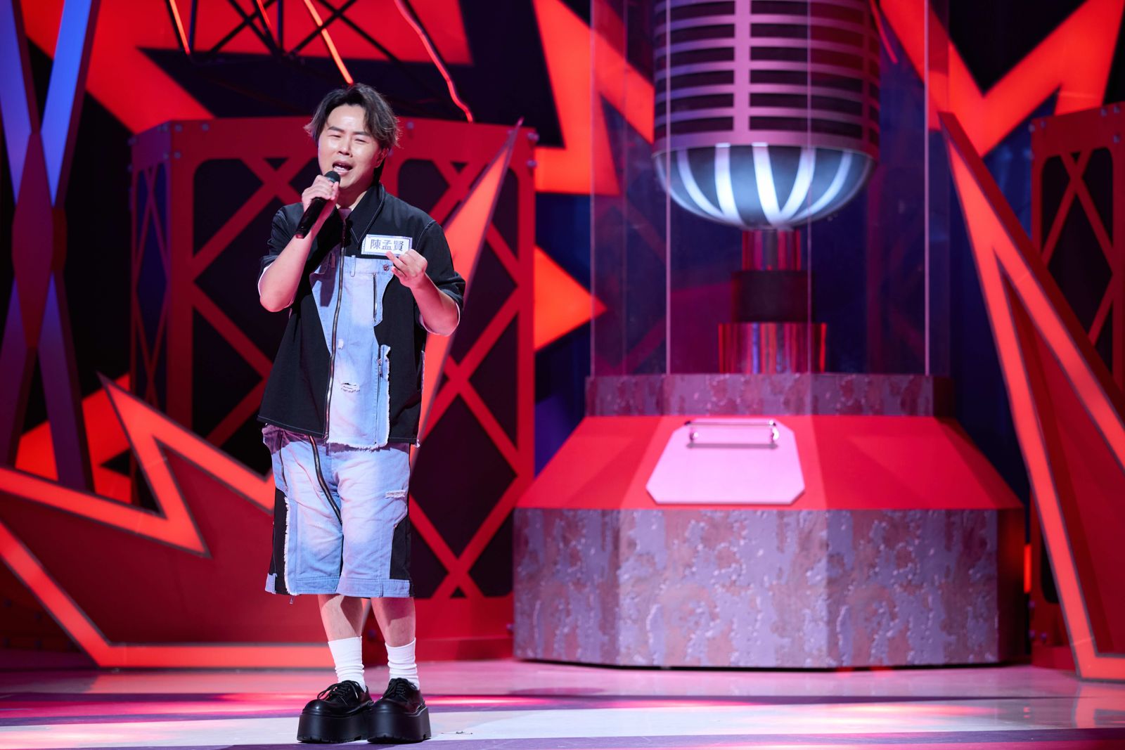 連兩週來參賽的陳孟賢許願再戰第三季要「開外掛」奪下台語MVP獎座。公視台語台提供