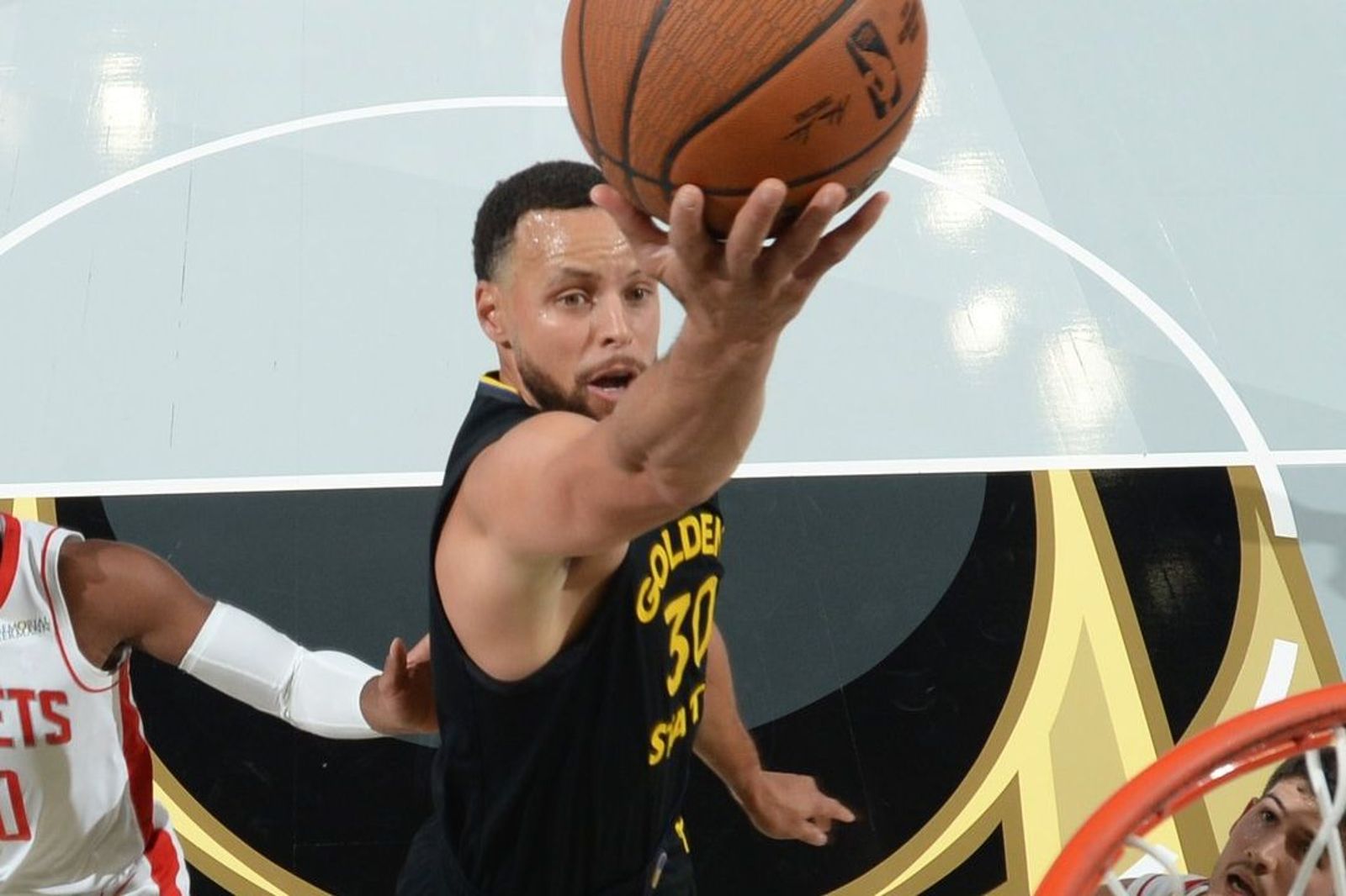 不再玩大風吹！勇士結束連9場變陣　Kerr盼對太陽延續固定陣容