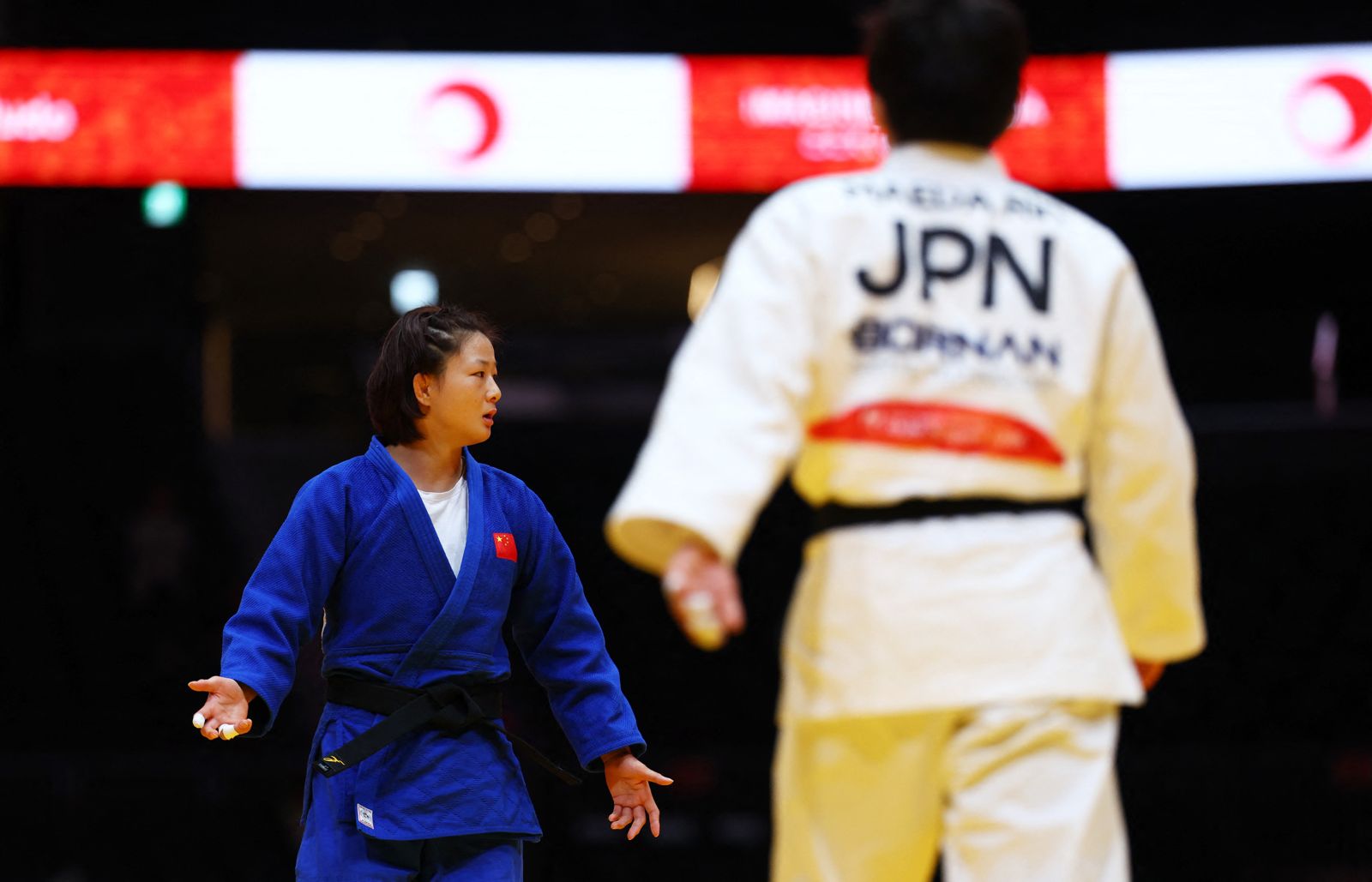 中國柔道選手出賤招!亞運場上變狗狠咬日本對手 教練:齒痕深深烙印