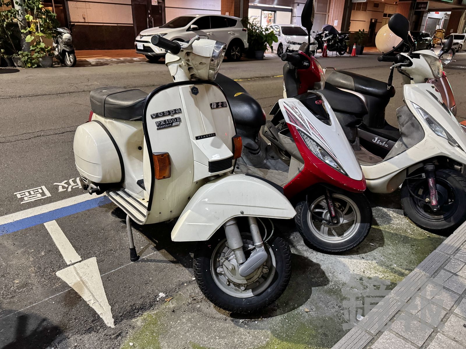 四輪駕駛大戰二輪機車族:台灣應該廢除機車!理由曝光 網友一片混戰