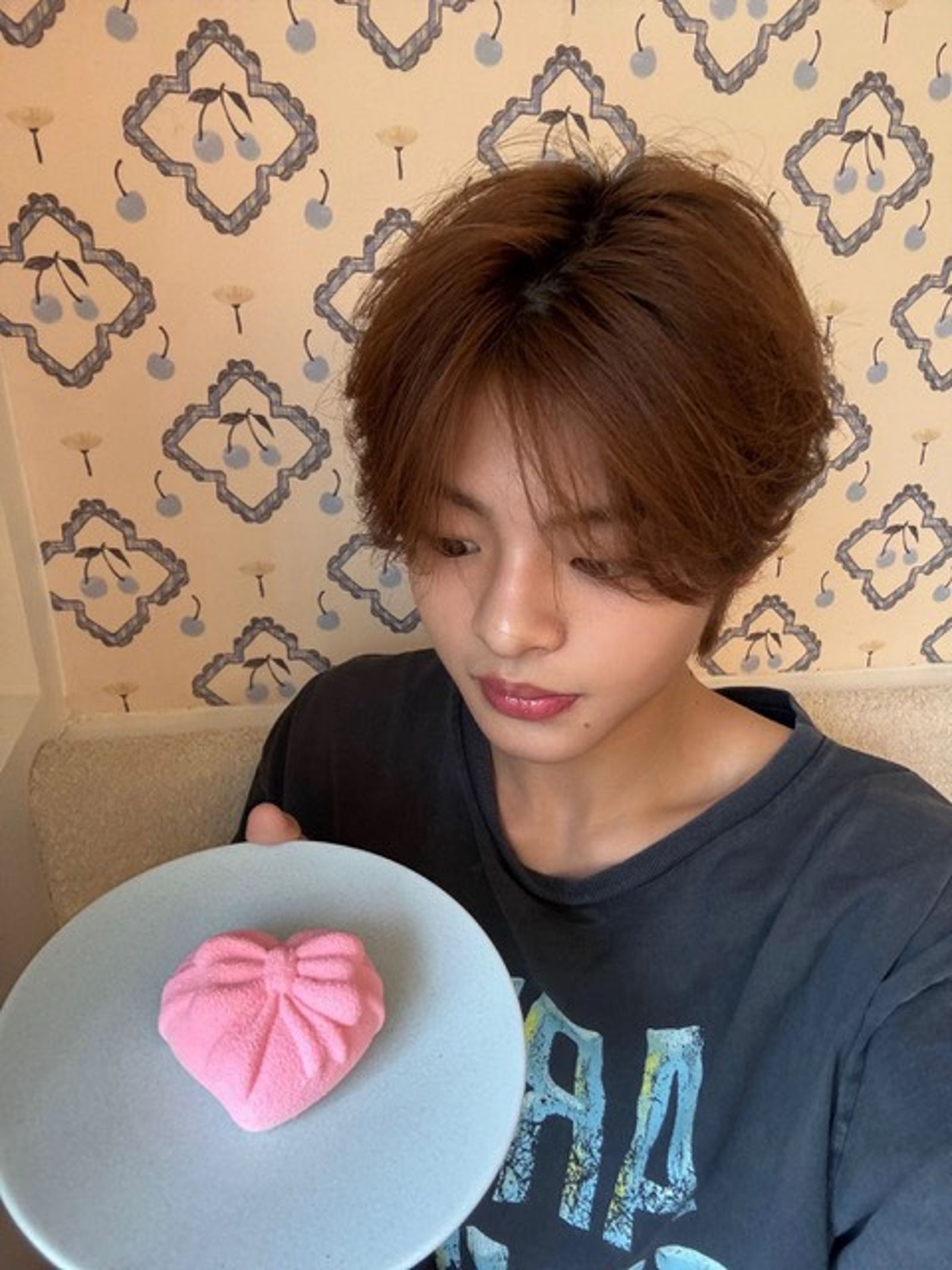 淯生Yusen精通中英韓文，成為節目中的團寵翻譯機。翻攝IG＠boysplanet.official