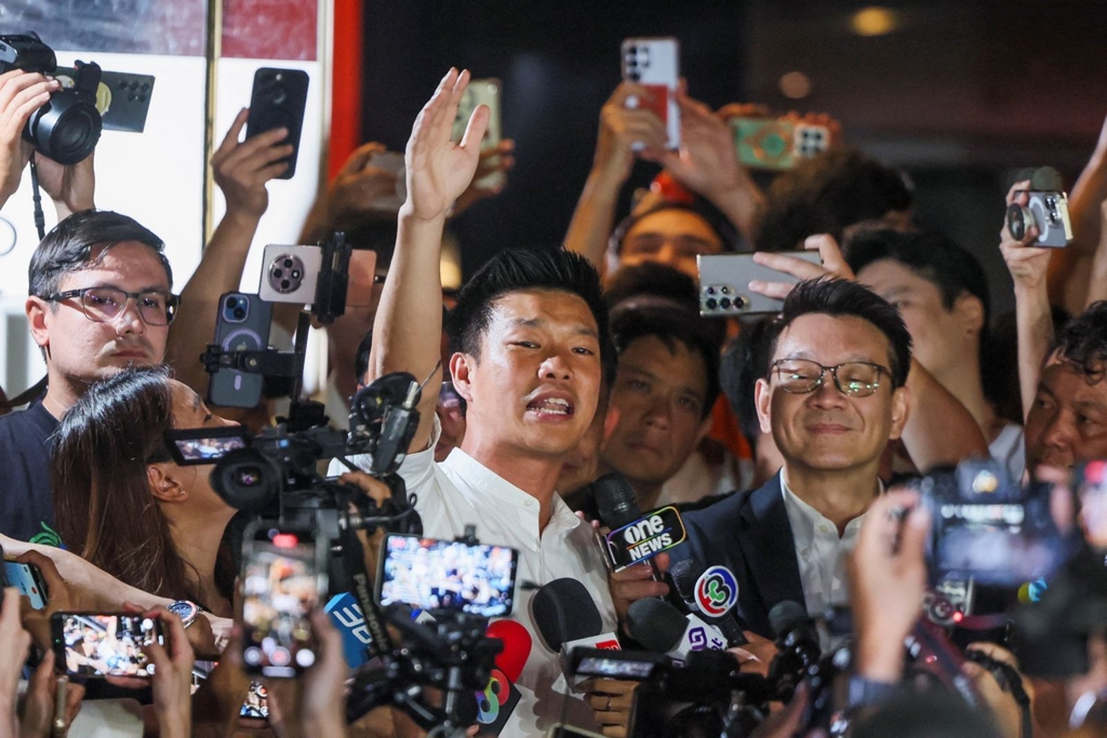 選舉結果出爐,泰國人民黨黨魁那塔蓬說,人民黨已準備好當反對黨。圖/東方IC