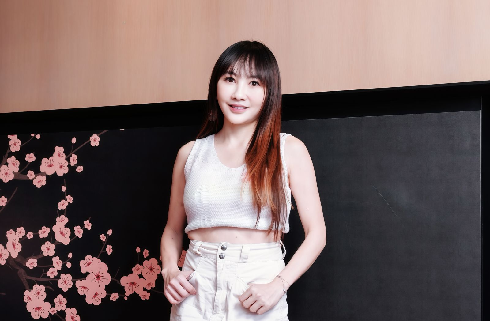 18歲破產翻身狂賺10億!王宥忻公開變富3秘訣 「把身體折成90度」紓壓