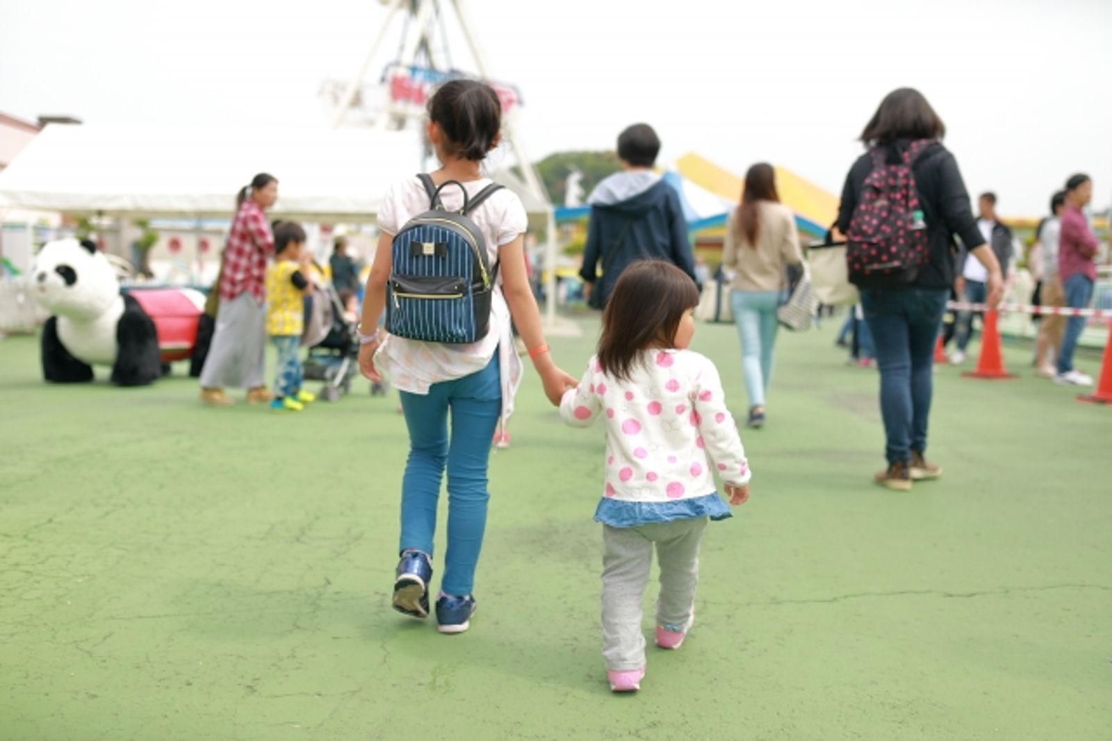 找「陪玩姐姐」顧小孩變陪他玩!人夫暈船認自己渣:不離婚也不斷聯