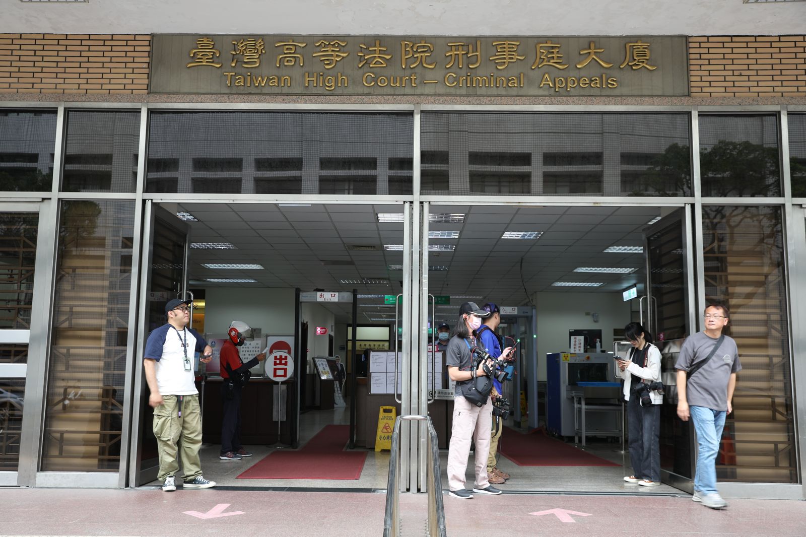 法官助理1人兼3人工作?法庭新制犯眾怒 高院:可優化開庭流程