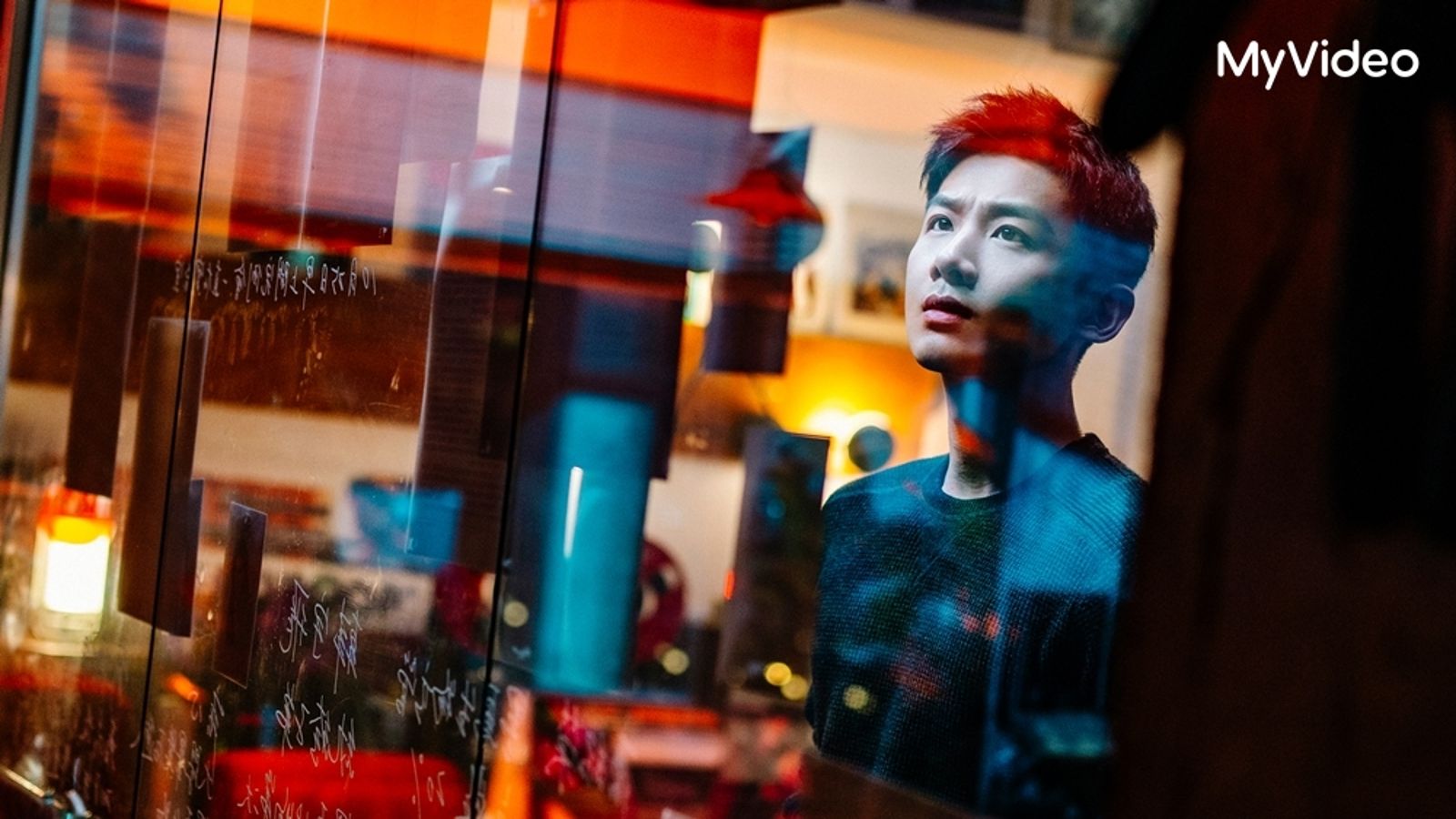 白敬亭《不眠日》開局一打五　動作狠、喜劇鬧、哭戲虐粉