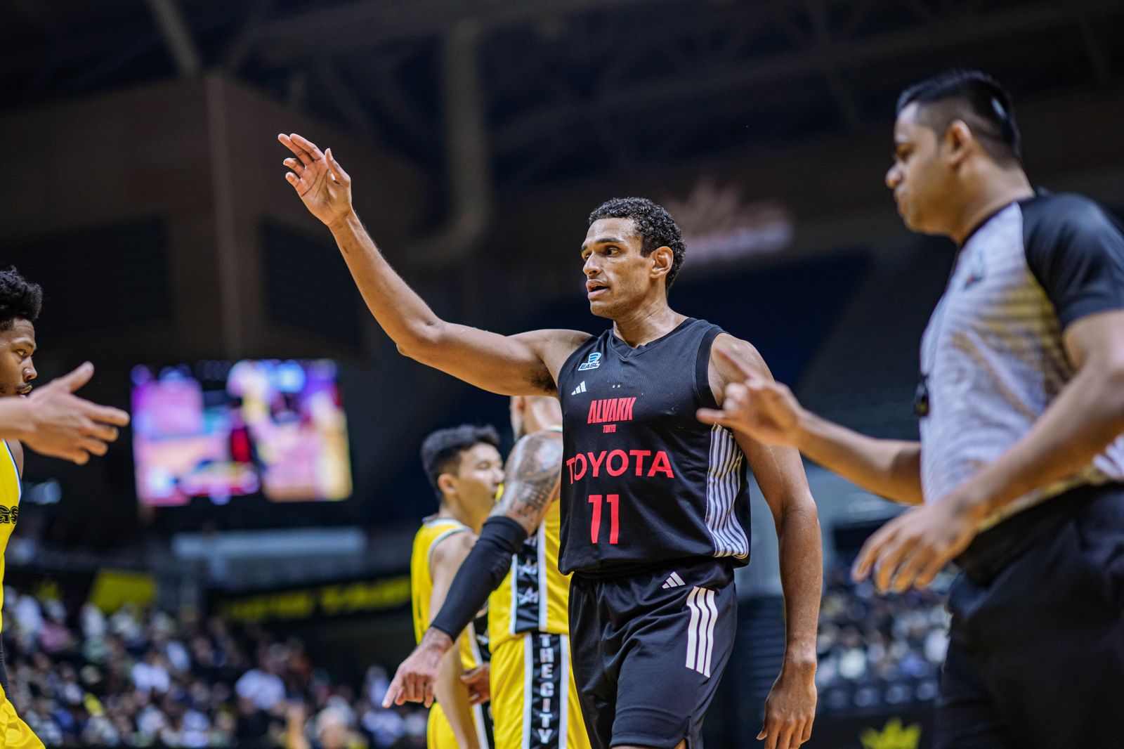 東超/東京電擊16記三分轟垮新北國王 新莊主場近期苦吞三連敗