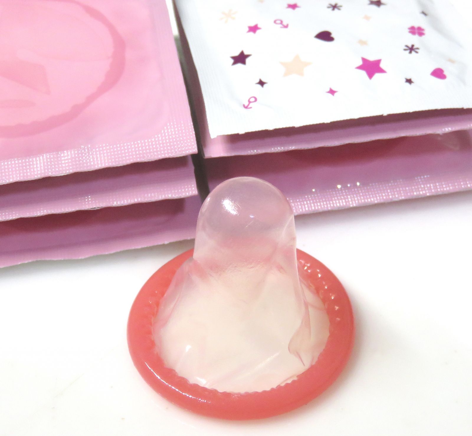 未婚夫無套買春罹愛滋！她嘆「我被毀掉了」...網一面倒反應