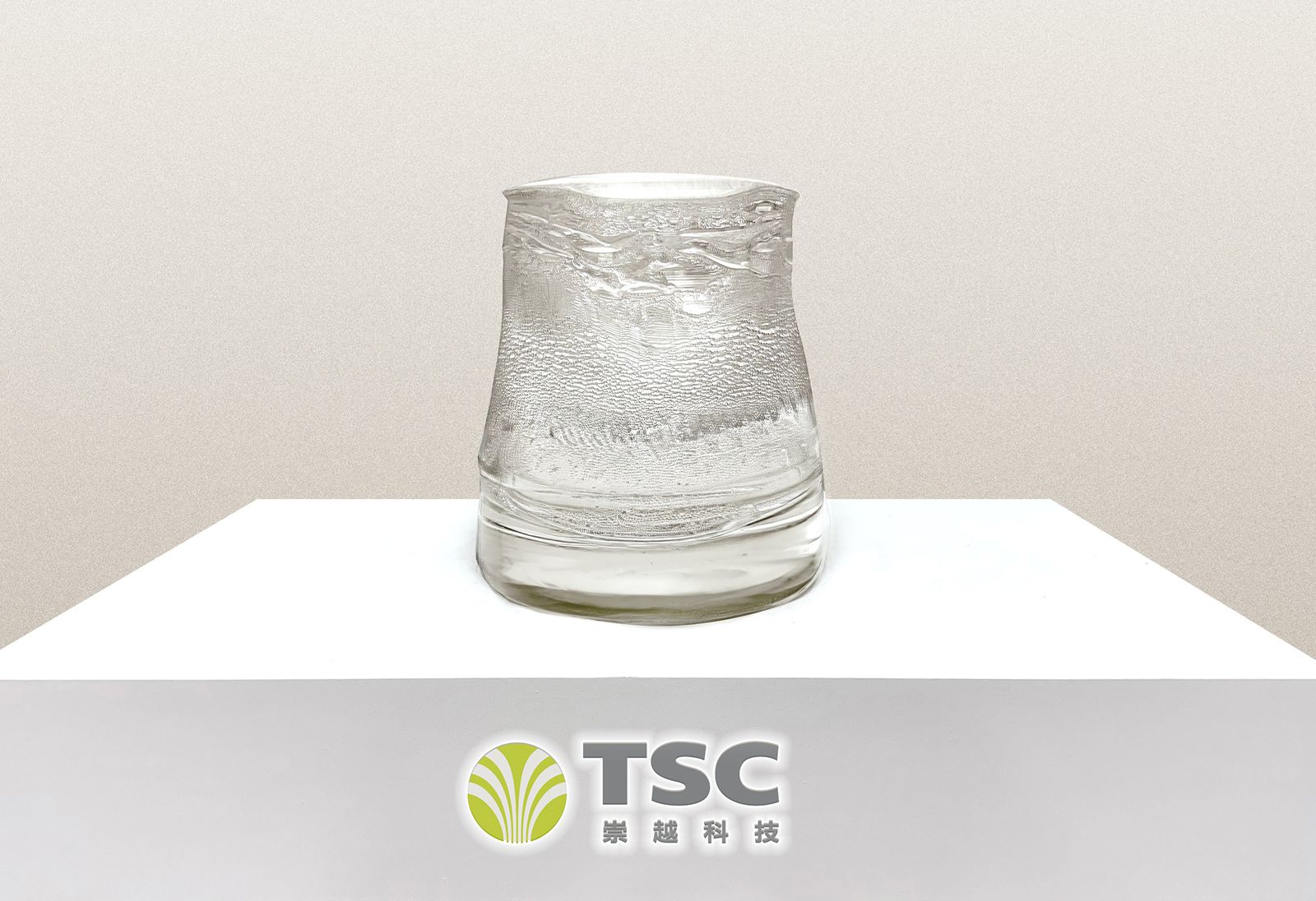 崇越SEMICON 2025秀全台獨家藍寶石單晶基板　迎戰高階封裝翹曲難題