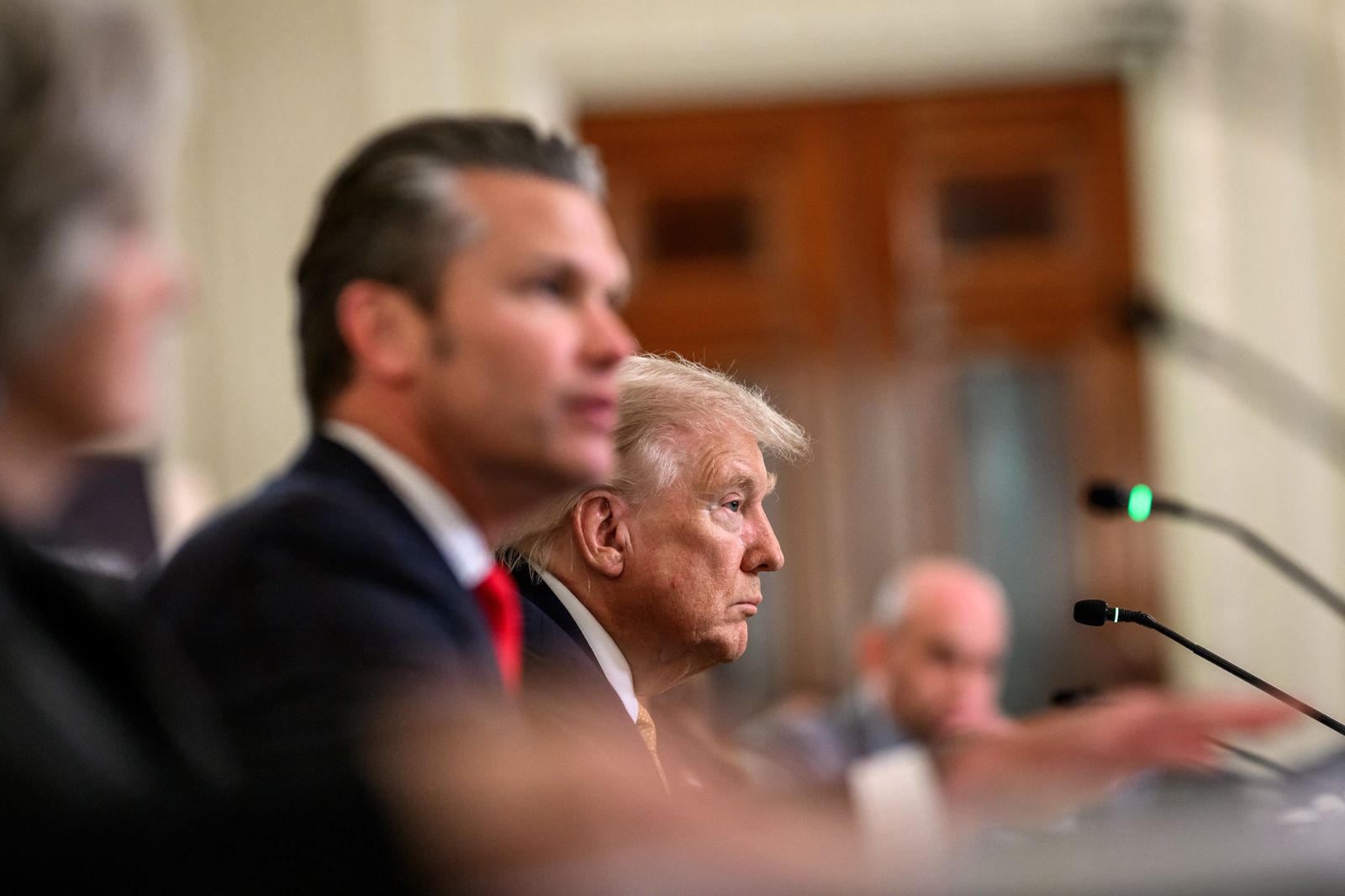 面對中共,川普總統軟硬兼施,花盡心思來應付詭譎難測的東方霸權-中國。圖/美國白宮flickr