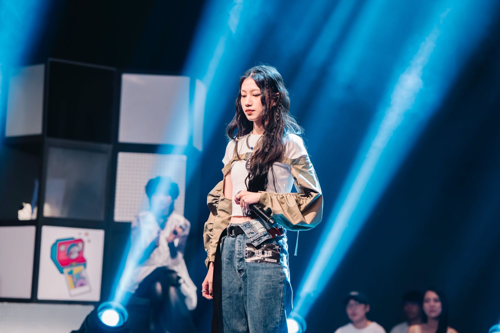 李千娜舞台告白:希望大家聽她唱歌,而不是看她是誰的女兒。踢帕娛樂提供
