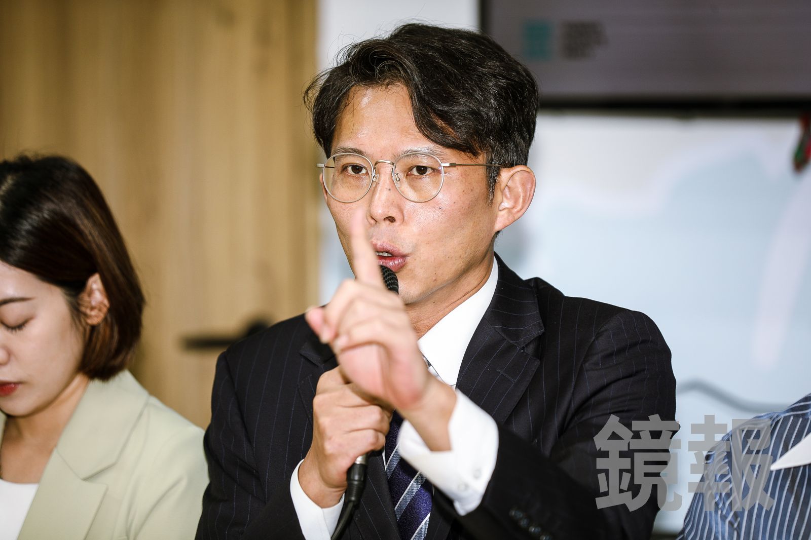 民眾黨團赴新竹棒球場考察　黃國昌轟新竹地檢、監察院集體裝睡