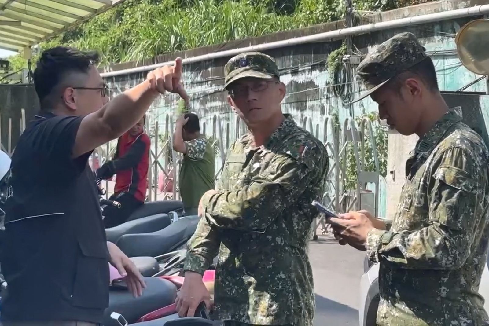 230公尺外彈頭怎麼飛來?軍方揭步槍彈打靶「跳彈」路徑 攸關人命將加強這2點防護