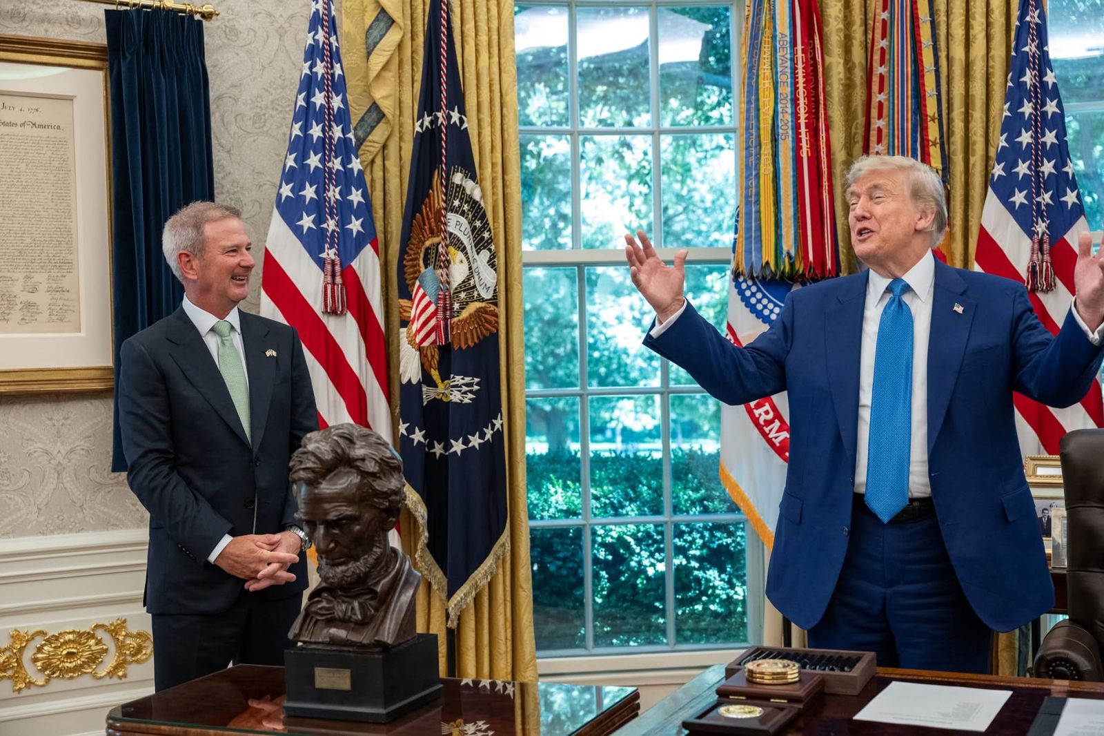 川普宣布與越南達成貿易協議　開徵20%關稅、轉運稅率加倍防洗產地