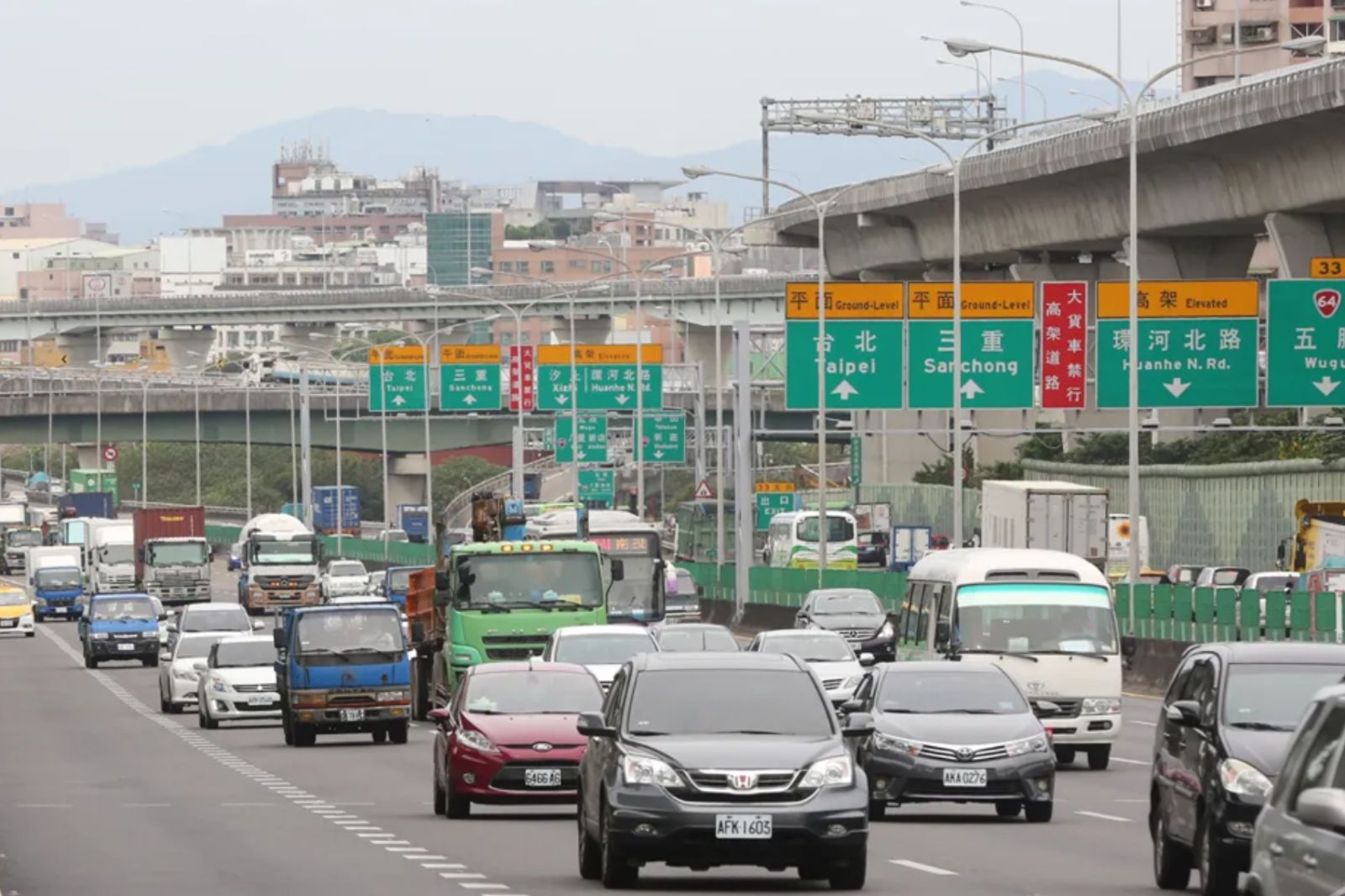 台北人養車年花費破9萬！為何還是一堆人開車？「1痛點」成最大主因