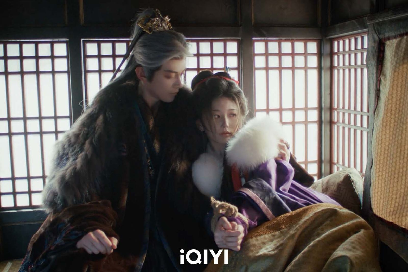 《逐玉》鴛鴦浴激吻3次性張力十足　俞淺淺「帶球跑」卻插翅難飛！遭「強制愛」被追回