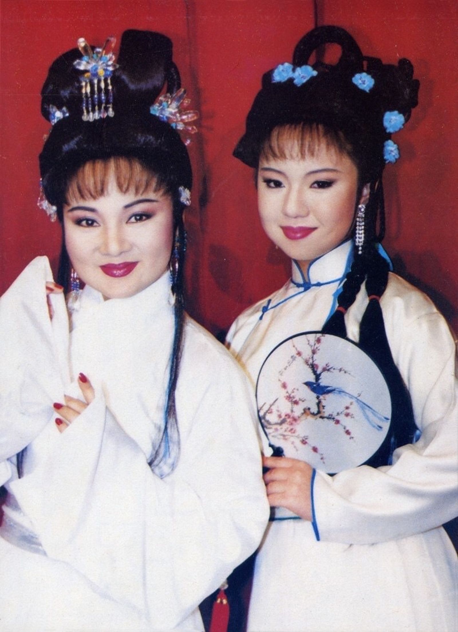 白冰冰（左）曾與女兒白曉燕一起演歌仔戲。長興影視提供