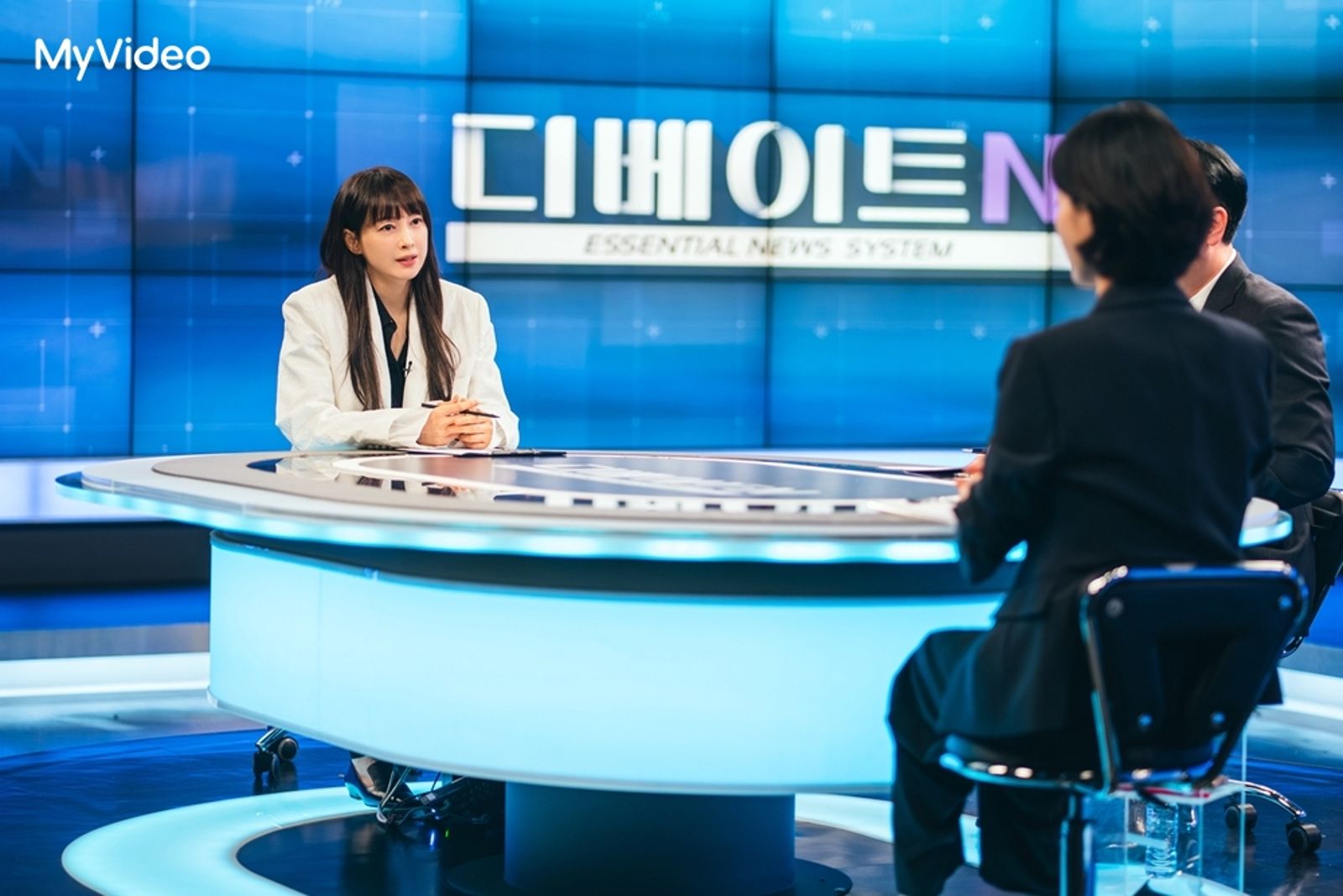 國民女婿性侵案開庭!李奈映前線發聲 甜讚老公元斌:給我極大支持