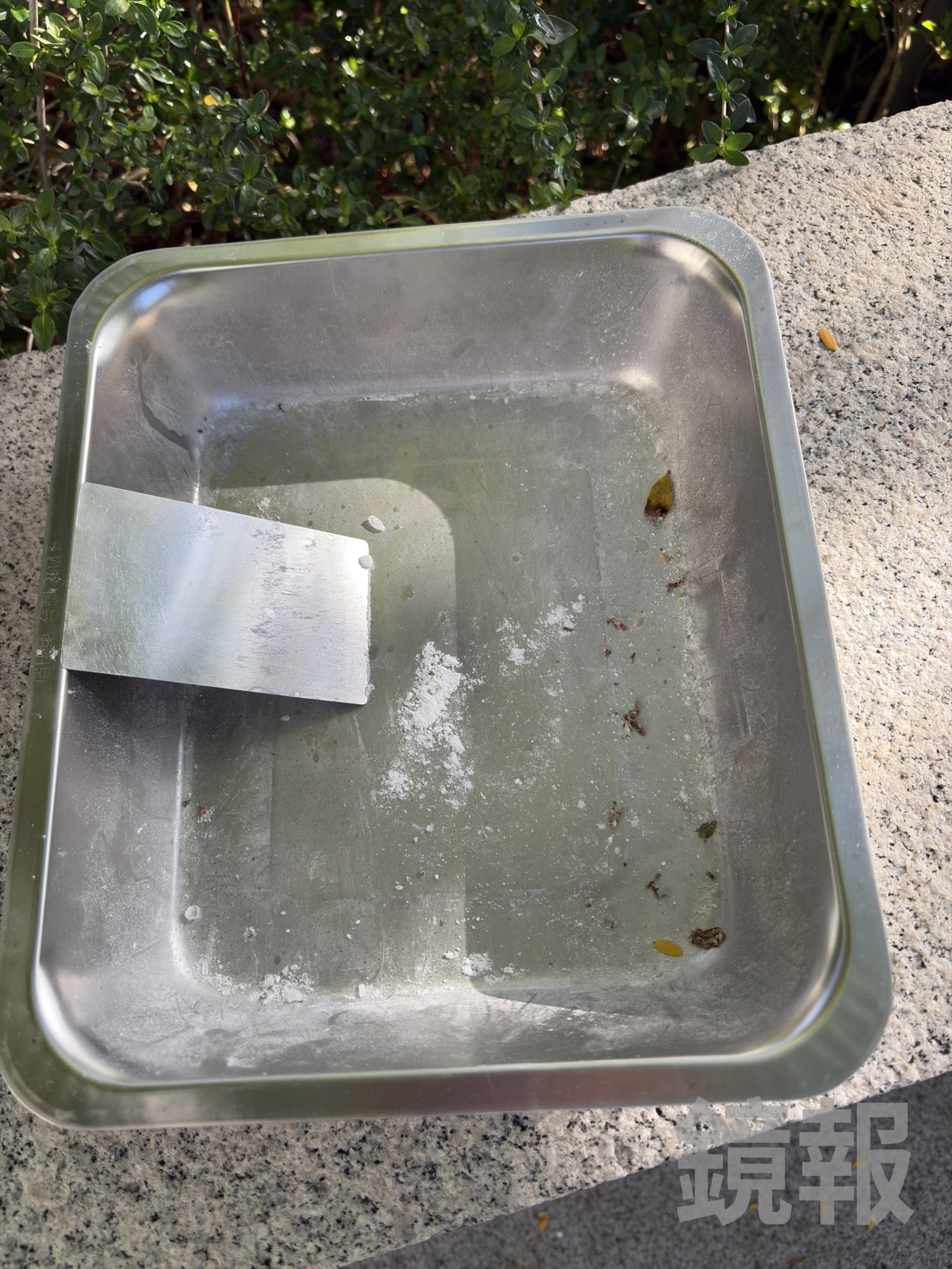 現場遺留的白色粉末證實為毒品K他命。新北市議員陳明義提供