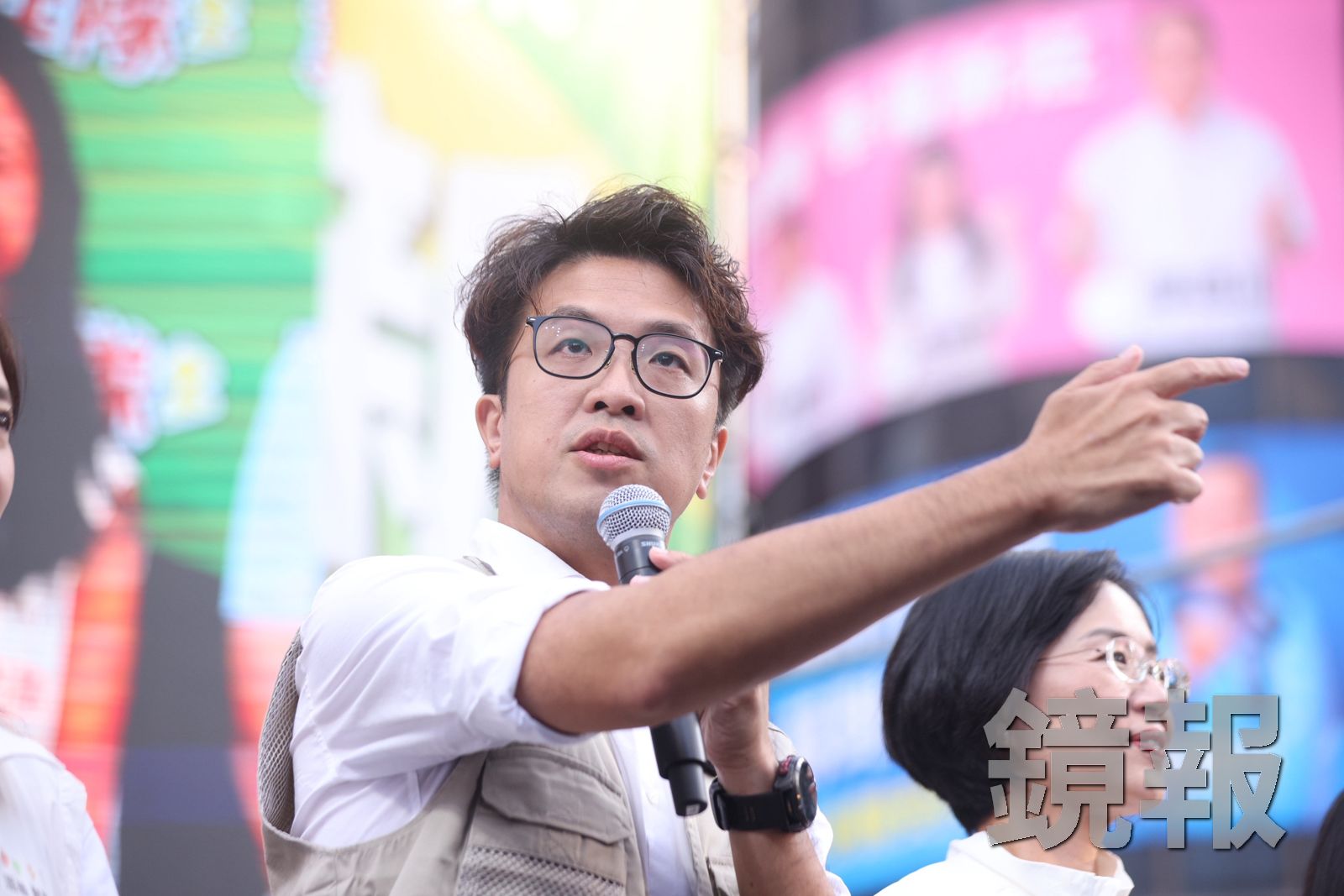 對於蔣萬安發言爭議,民進黨台北市長參選人沈伯洋說,要看他是不是被斷章取義,但應該聆聽選民聲音,告訴大家如何把城市變好。攝影劉耀勻