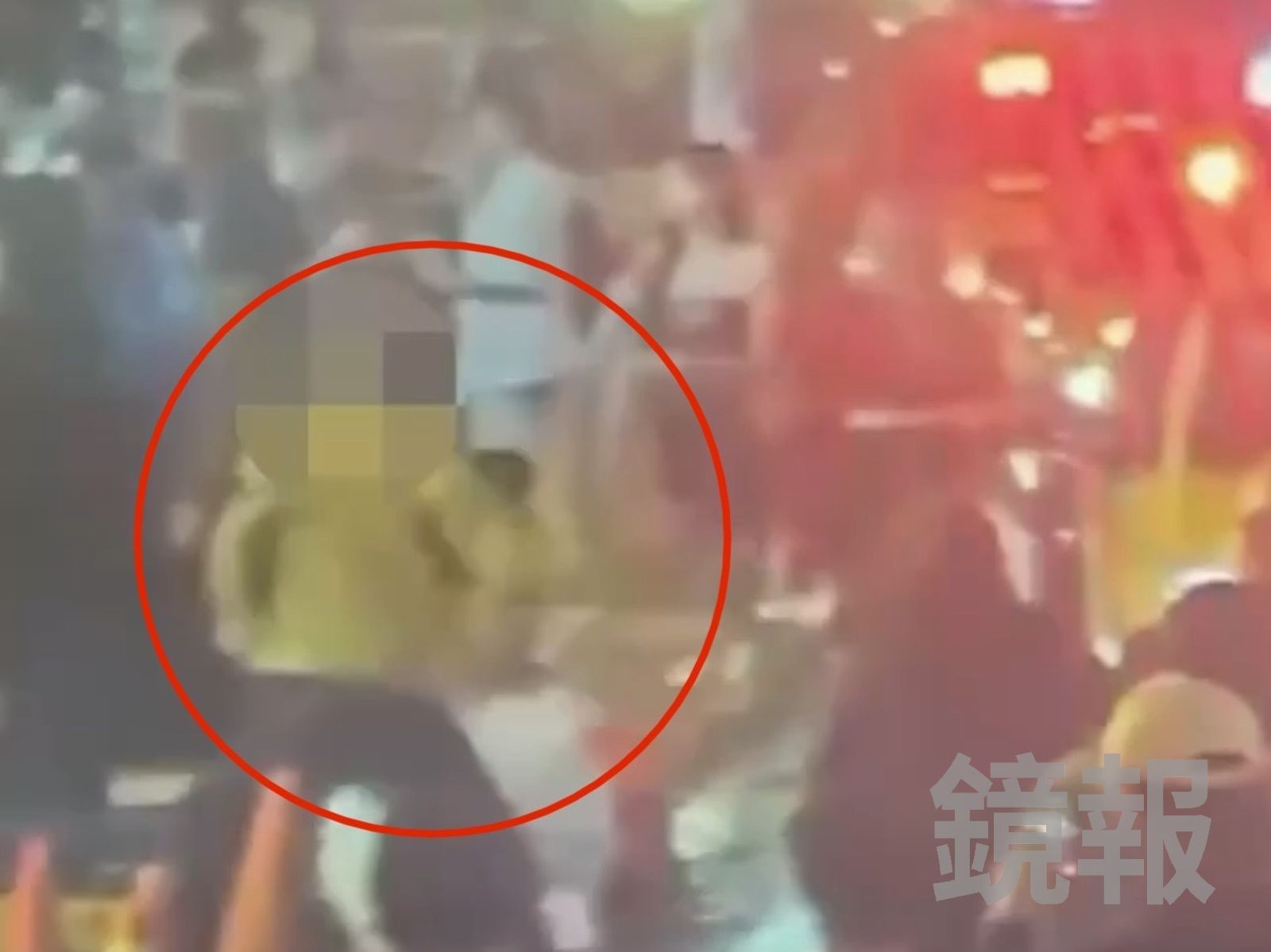 信義區連假深夜失控！男子砸酒瓶怒嗆清潔員　網怒：不會喝就不要喝